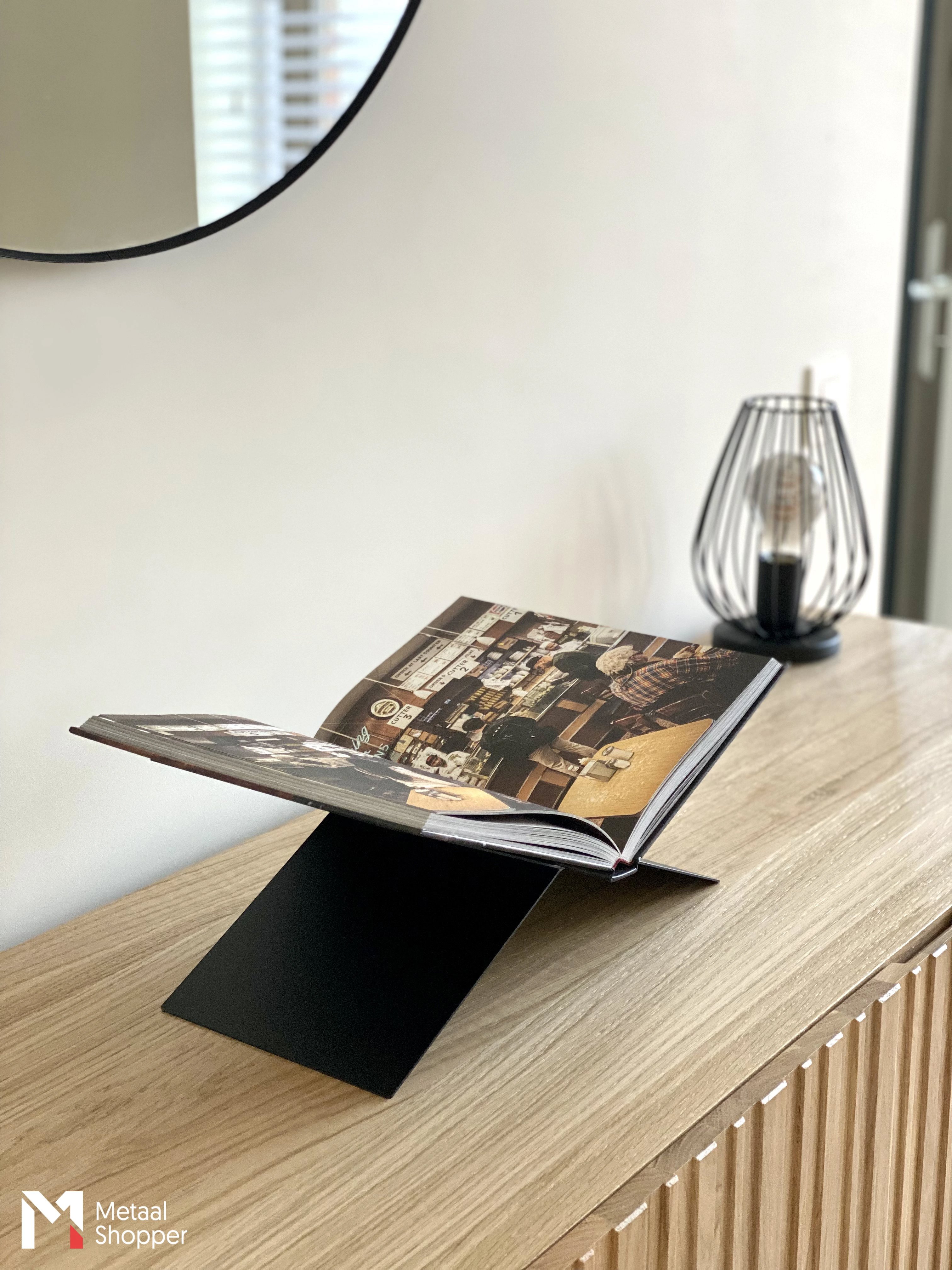 Bookstand zwart (2)