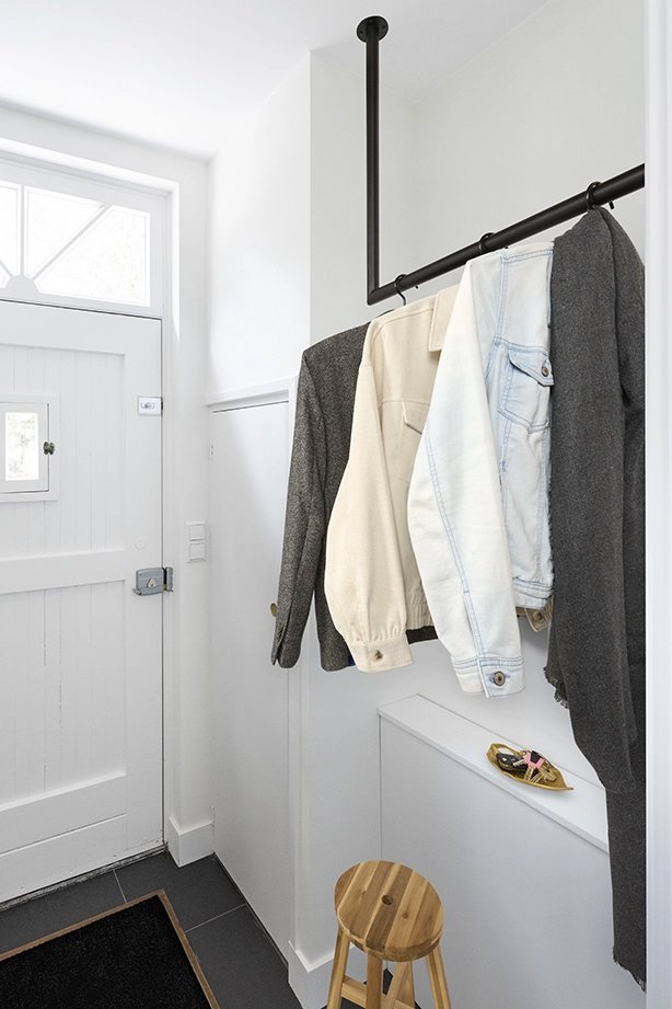 Kledingroede zwart hoek Ø32