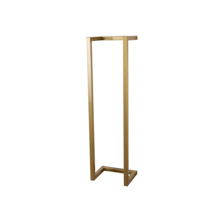 Gebroeders-Nijssen-Productfotografie-mei-2024-Epsilon-Studios-Ektor-Tsolodimos-wit-LR (24 van 53)