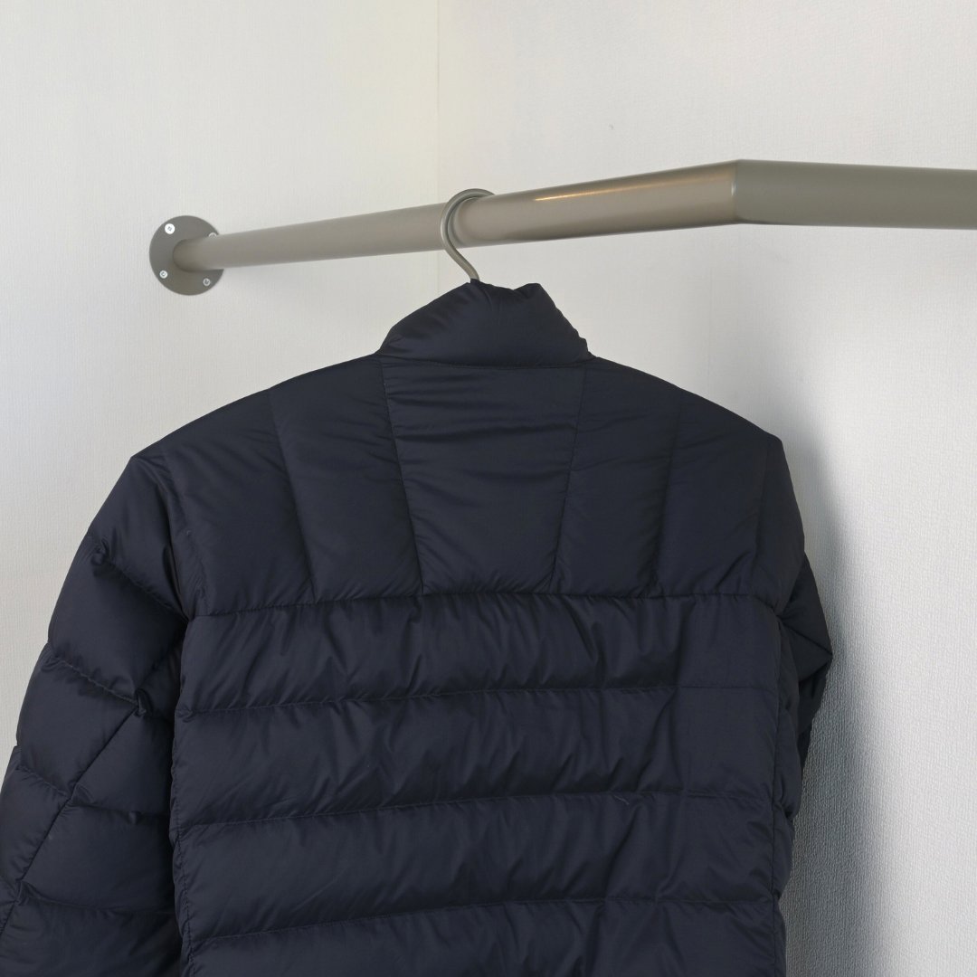 Greige kledinghanger