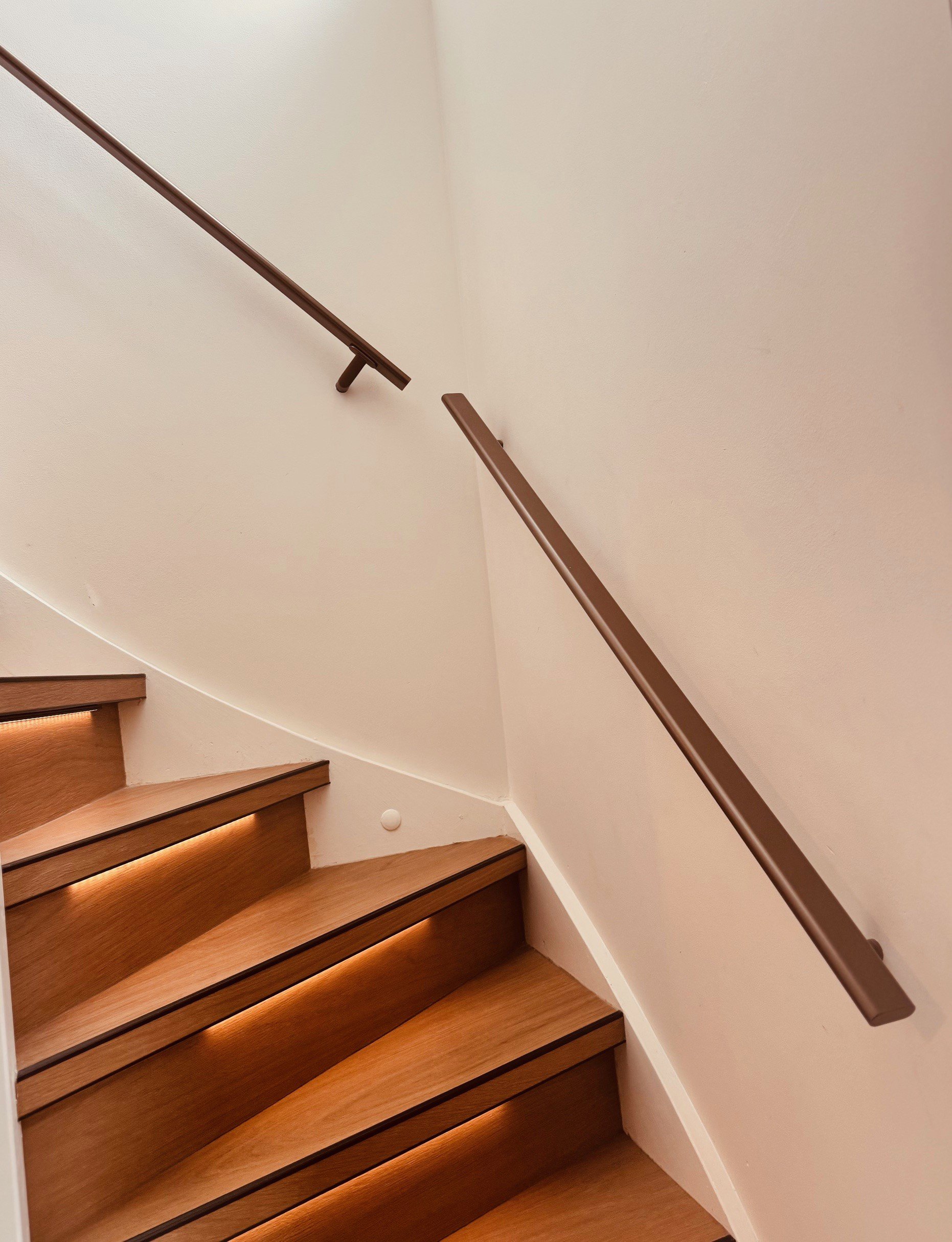 Ovale trapleuning brons - 48x20