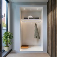 Witte garderobestang Ø32 (met afstandsteunen 350mm)