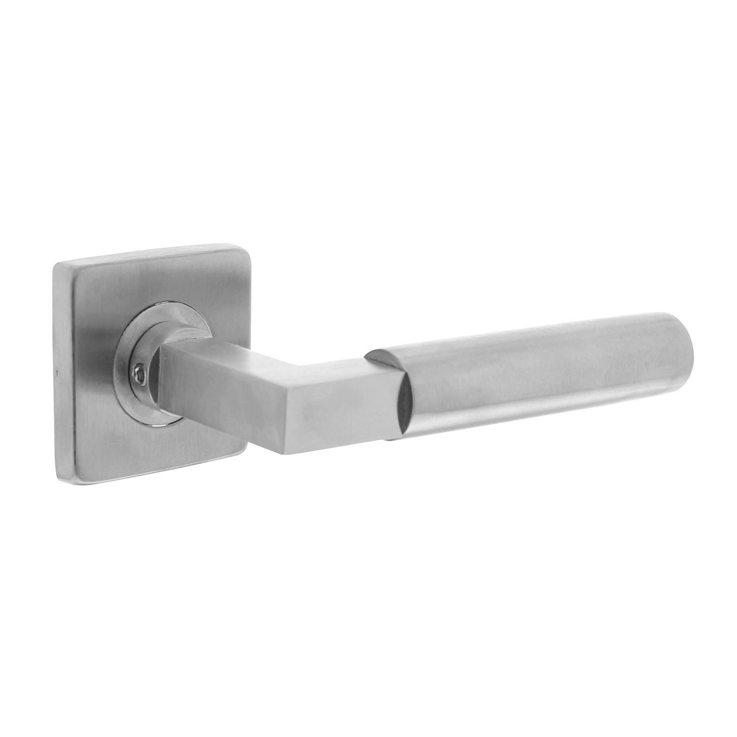 Intersteel Deurkruk Bau-stil op vierkant rozet rvs geborsteld